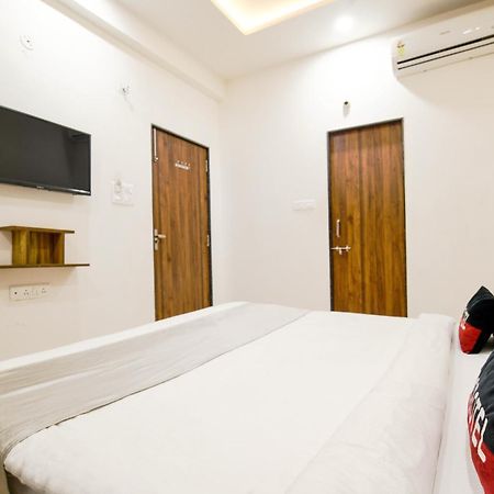 Aceotel Inn Flamingo إندور المظهر الخارجي الصورة