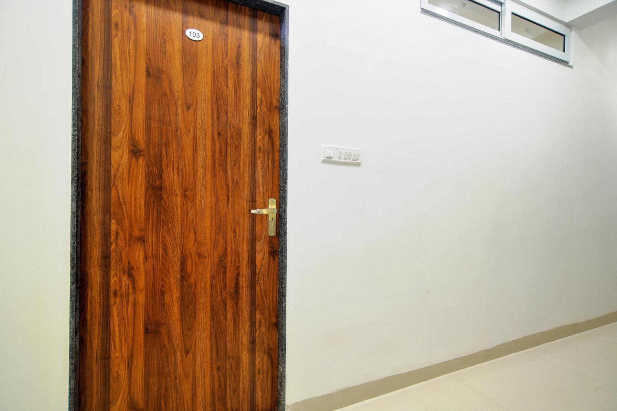 Aceotel Inn Flamingo إندور المظهر الخارجي الصورة