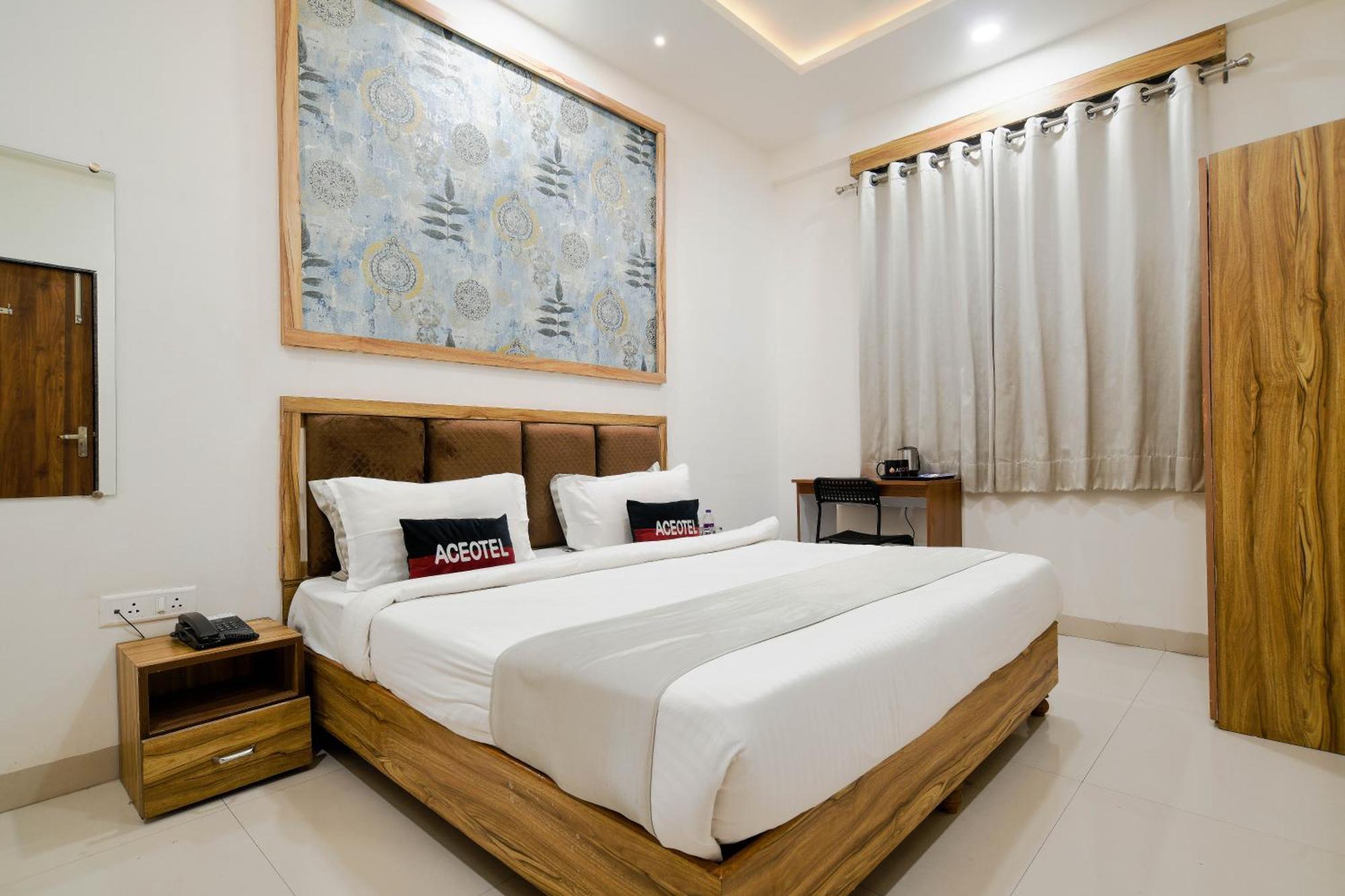 Aceotel Inn Flamingo إندور المظهر الخارجي الصورة