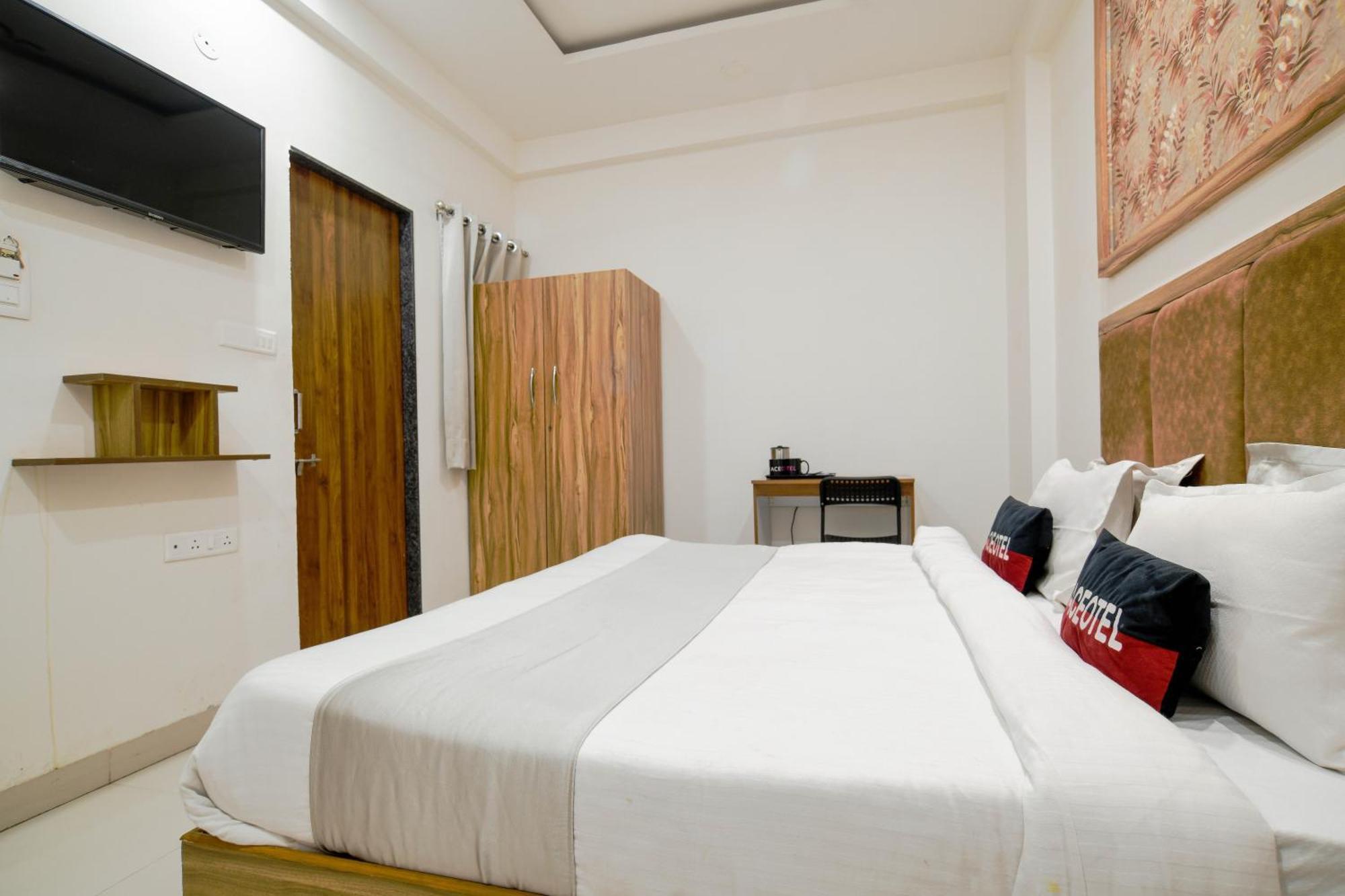 Aceotel Inn Flamingo إندور المظهر الخارجي الصورة