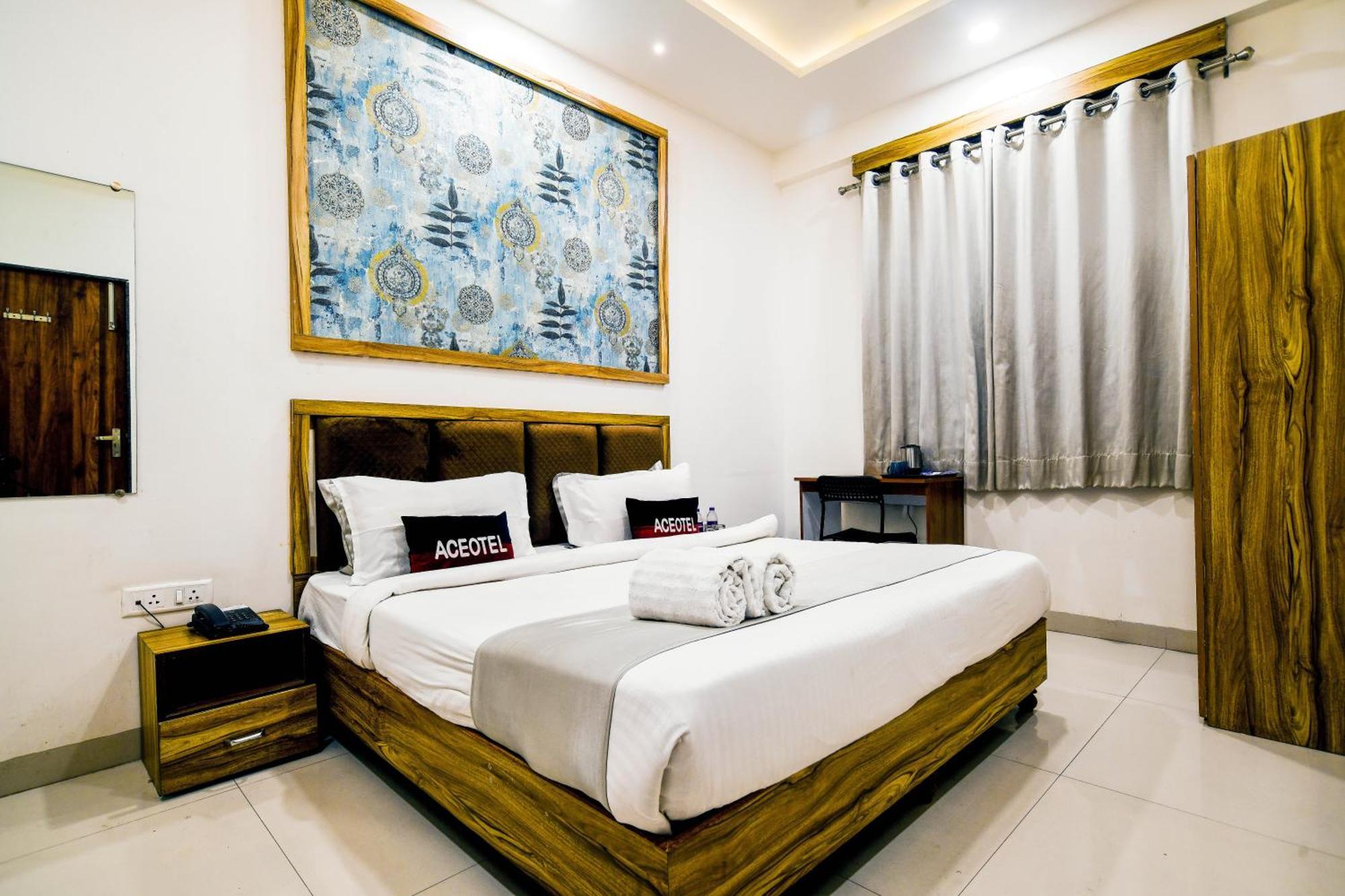 Aceotel Inn Flamingo إندور المظهر الخارجي الصورة