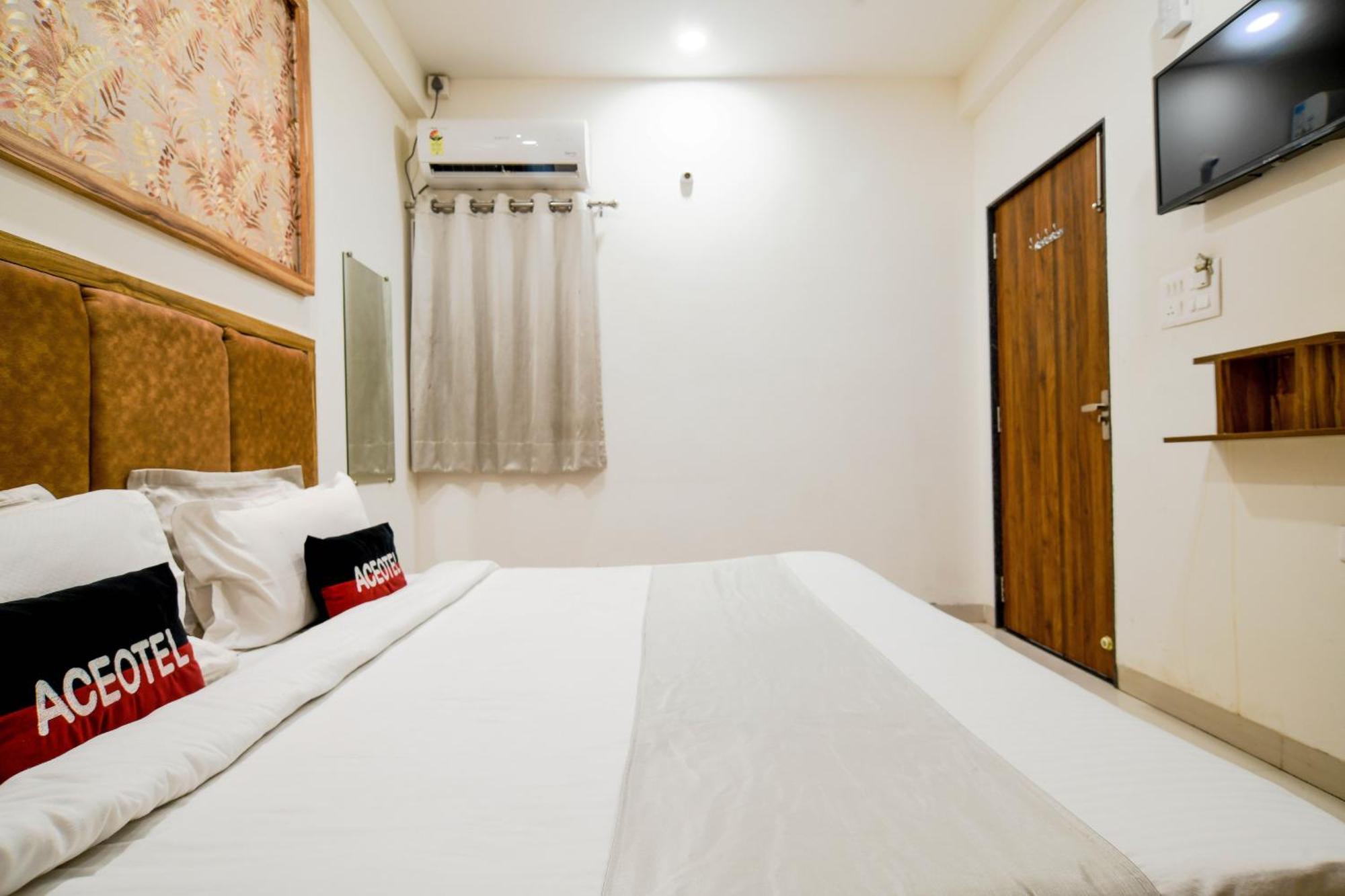 Aceotel Inn Flamingo إندور المظهر الخارجي الصورة