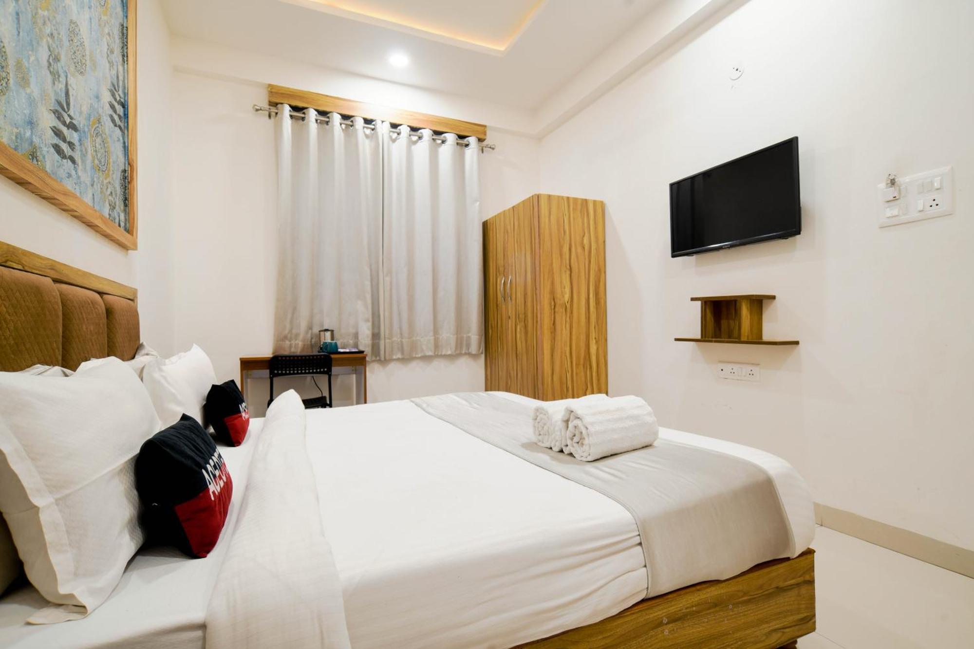 Aceotel Inn Flamingo إندور المظهر الخارجي الصورة