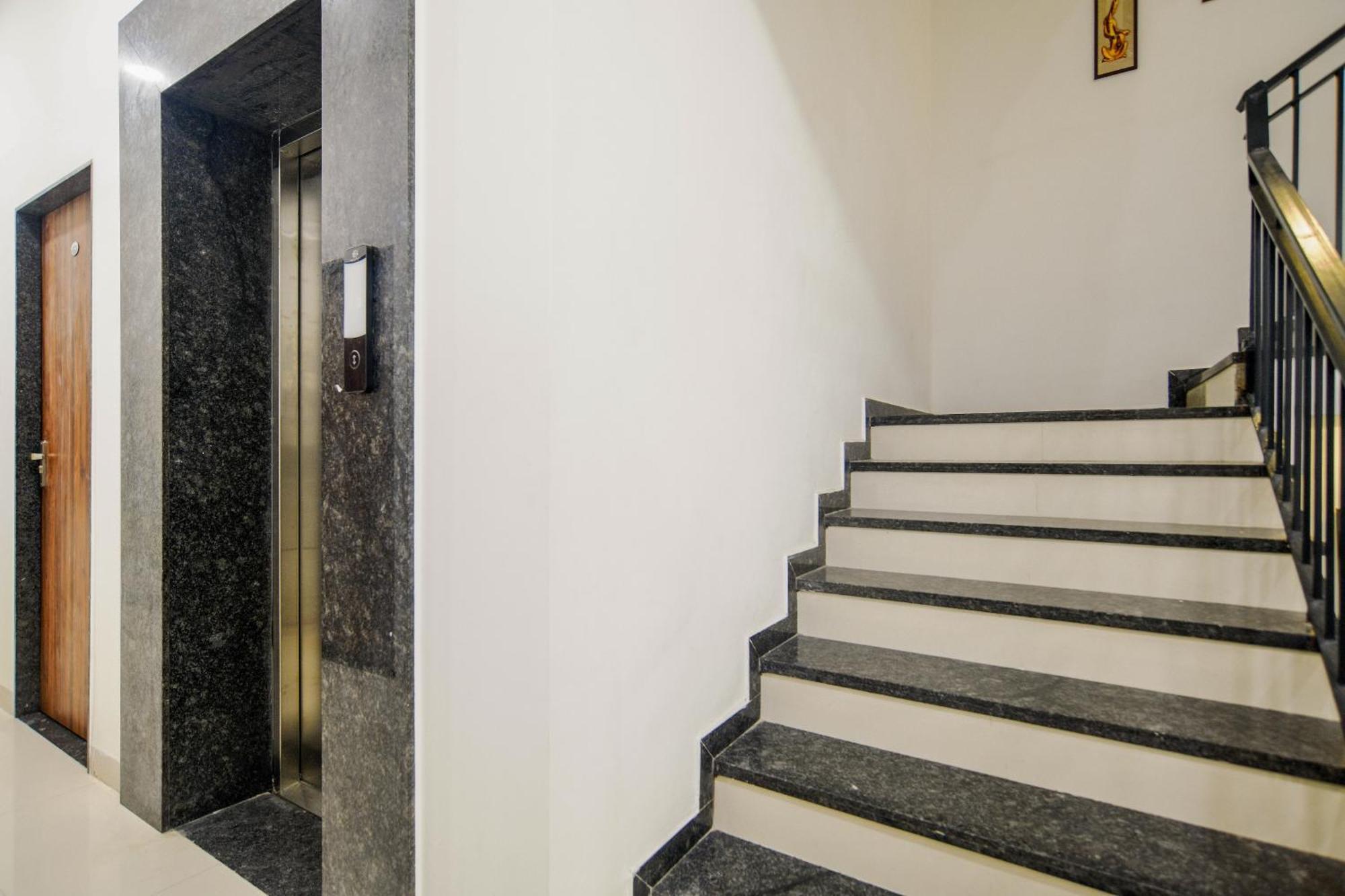 Aceotel Inn Flamingo إندور المظهر الخارجي الصورة